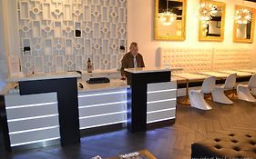 Adante Hotel, A C-Two Hotel